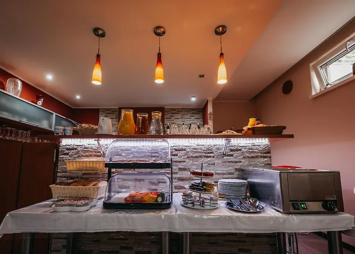 City Penzion Гостевой дом Кошице