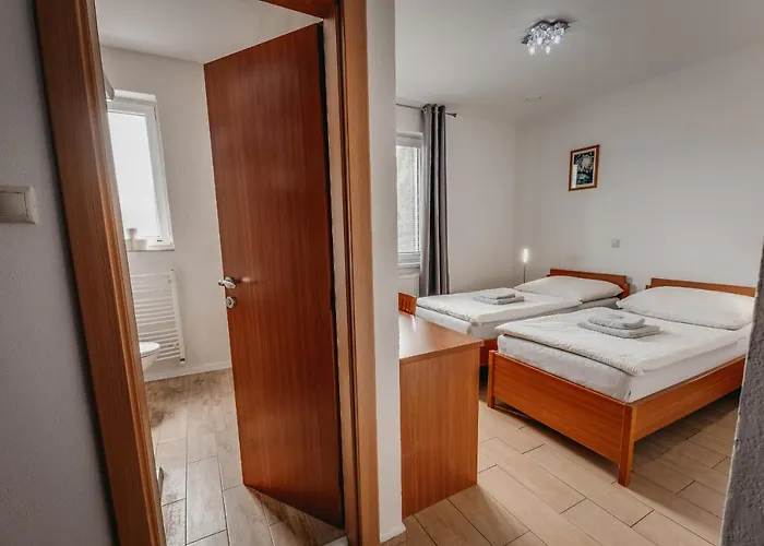 City Penzion Гостевой дом Кошице